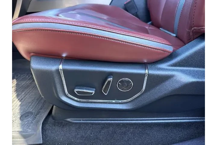 $37225 : Ford F-150 2018 4x4 King Ran image 9