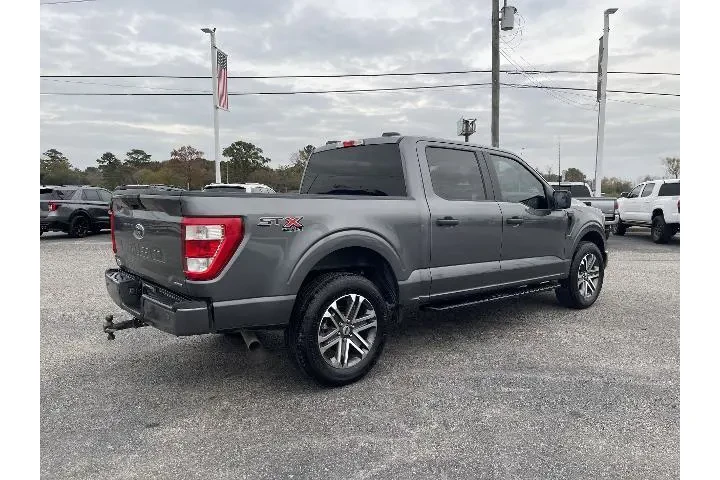 $30488 : Ford F-150 2023 4x4 XL 4dr S image 2