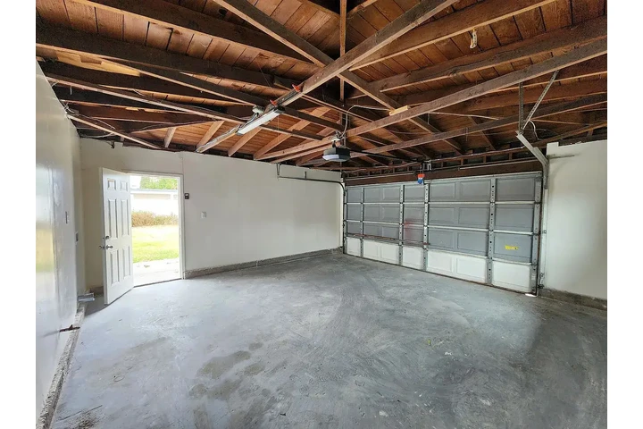 $1000 : charming HOME ..Anaheim, CA image 8
