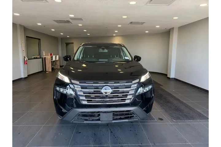 $25984 : Nissan Rogue 2024 SV 4dr Cro image 2