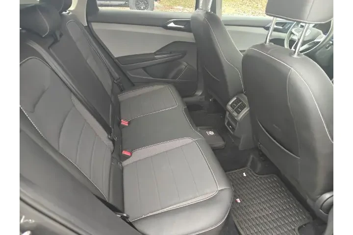 $21250 : Volkswagen Taos 2022 AWD SE image 5