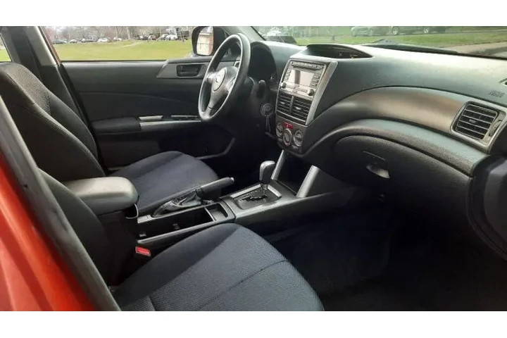 $4995 : 2011 Forester 2.5X image 7