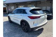 2022 QX50 LUXE thumbnail