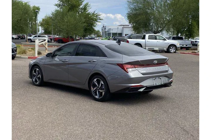$20500 : Hyundai ELANTRA 2023 Limited image 5