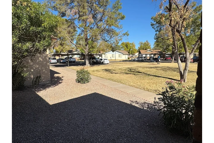 $1895 : Newly remodeled image 2