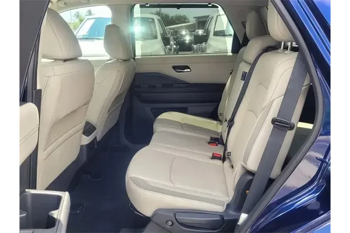 $36990 : Nissan Pathfinder 2024 AWD S image 8
