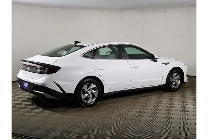 $23639 : Hyundai SONATA 2025 SE 4dr S image 8