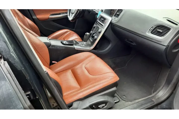 $4995 : 2012 S60 T5 image 7