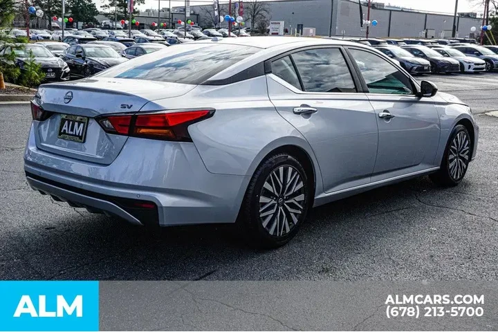 $17720 : Nissan Altima 2024 2.5 SV 4d image 6