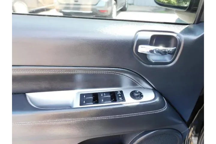 $15987 : Jeep Compass 2014 Latitude 4 image 7