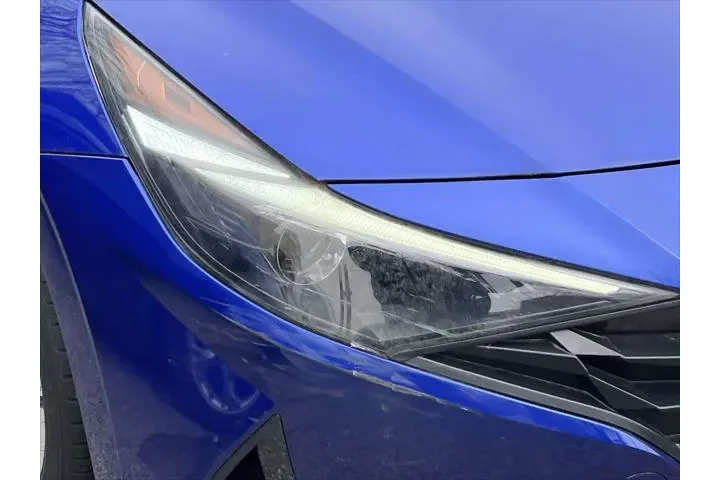 $19495 : Hyundai ELANTRA 2023 SEL 4dr image 9