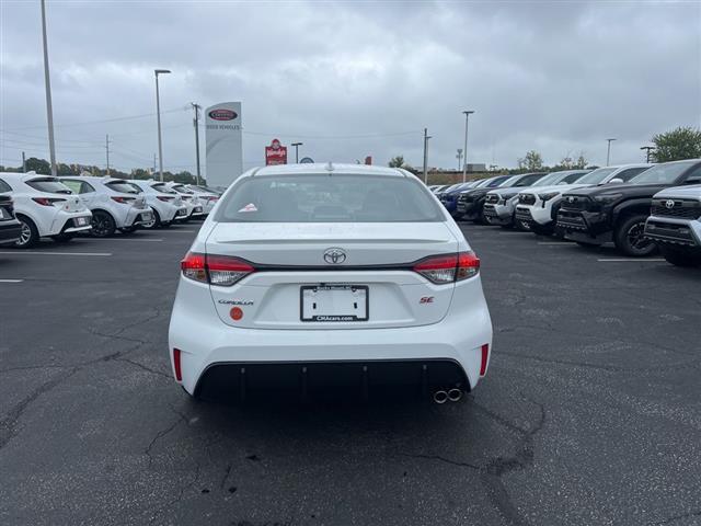 $25561 : PRE-OWNED 2024 TOYOTA COROLLA image 6