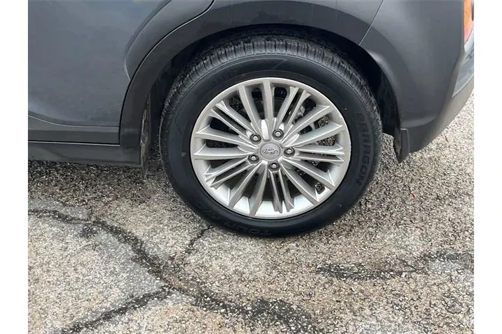 $19590 : Hyundai KONA 2021 SEL 4dr Cr image 5