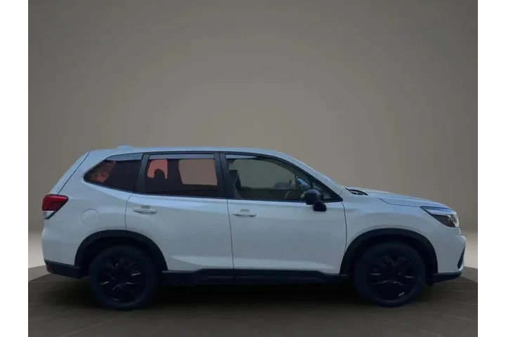 $12900 : 2019 Forester image 9