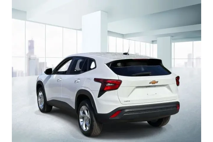$19888 : Chevrolet Trax 2024 LS 4dr C image 3