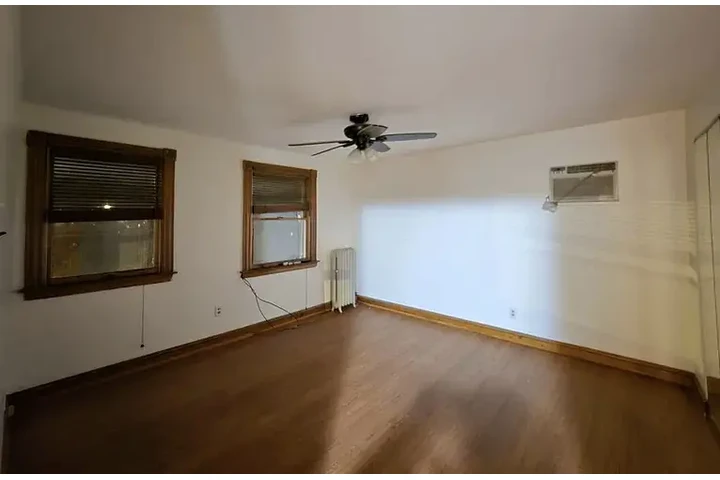 $2540 : HOUSE FOR RENT IN NEW YORK image 6