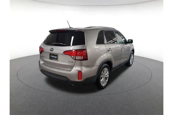 $9800 : Kia Sorento 2015 EX 4dr SUV image 5