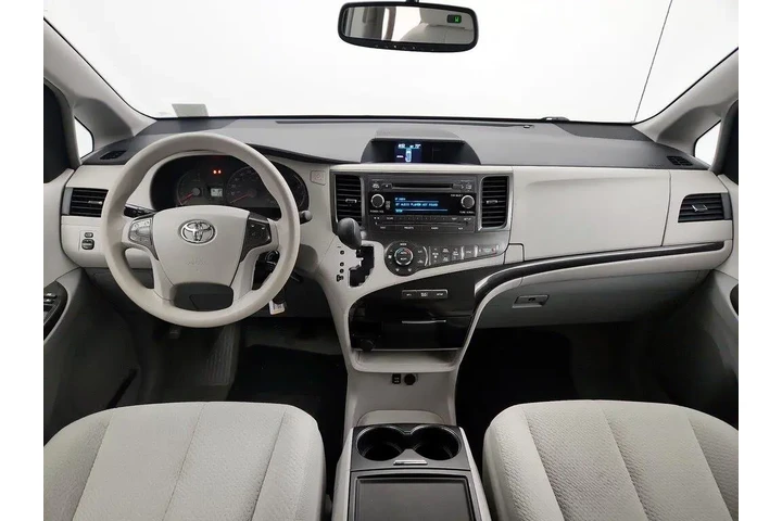 $20998 : Toyota Sienna 2014 LE 7-Pass image 9