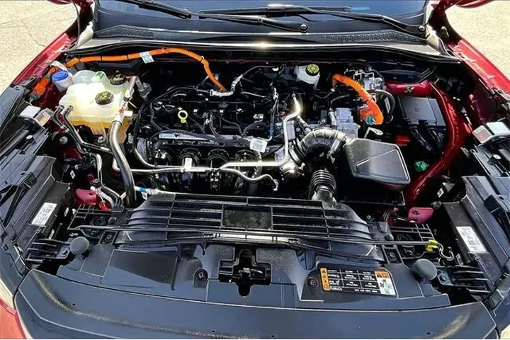 $30857 : Ford Escape Hybrid 2025 Plat image 9