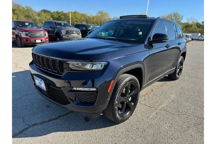 $35831 : Jeep Grand Cherokee 2024 4x4 image 1