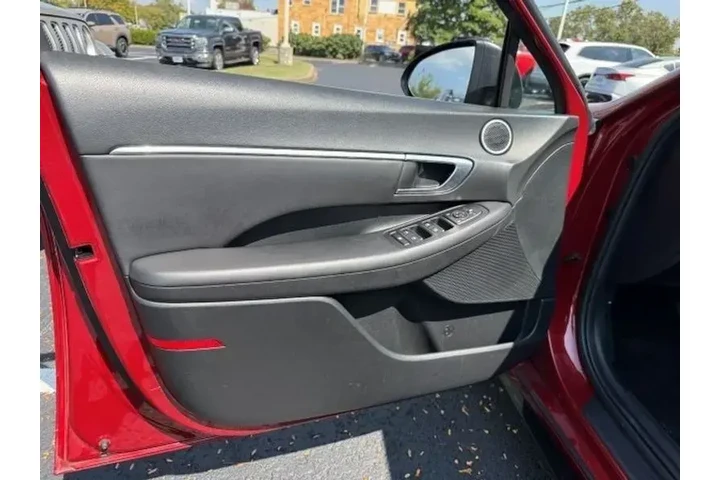 $18542 : Hyundai SONATA 2023 SEL 4dr image 9