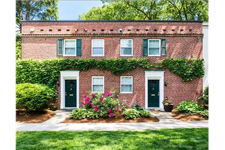 $3115 : Rental property with 1 bedro image 6