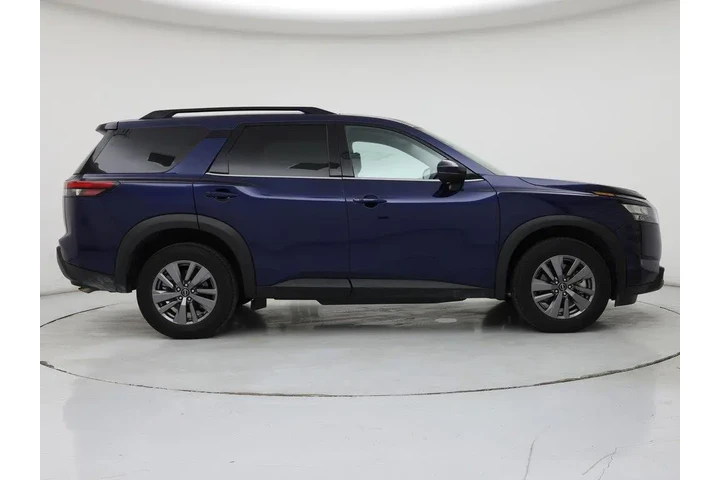 $33998 : Nissan Pathfinder 2025 AWD S image 7