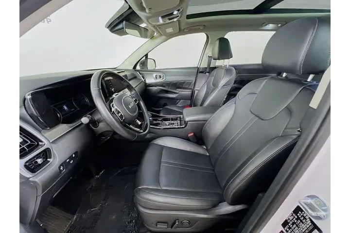 $27975 : Kia Sorento 2022 SX 4dr SUV image 10