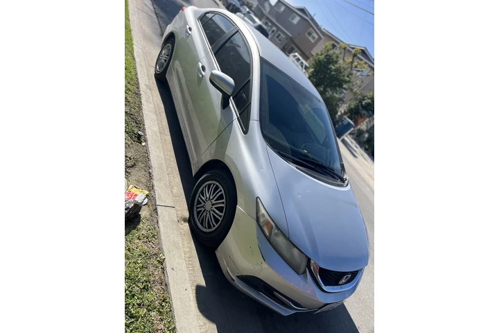 $7000 : Vendo honda civic 2015 image 2