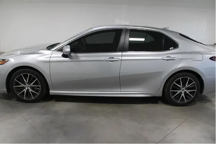 $24428 : Toyota Camry 2023 SE 4dr Sed image 6