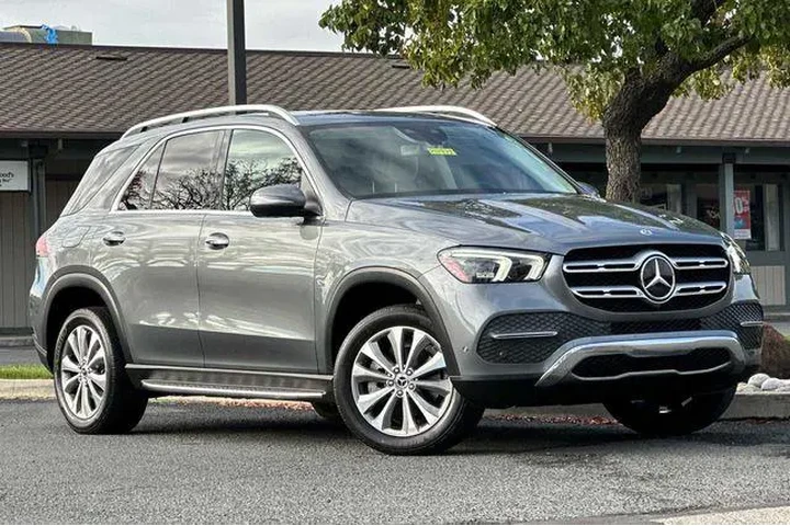 $27196 : Mercedes-Benz GLE 2020 AWD G image 2