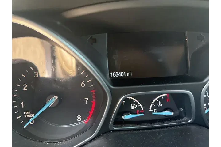 $10754 : Ford Escape 2018 Titanium 4d image 2