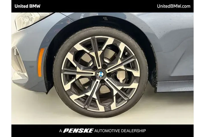 $39495 : BMW 3 Series 2025 330i 4dr S image 2