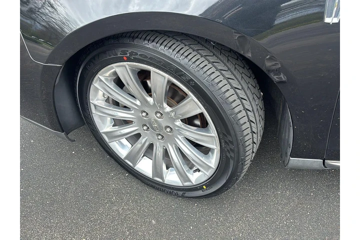 $10000 : 2011 MKS 4dr Sdn 3.7L AWD image 5