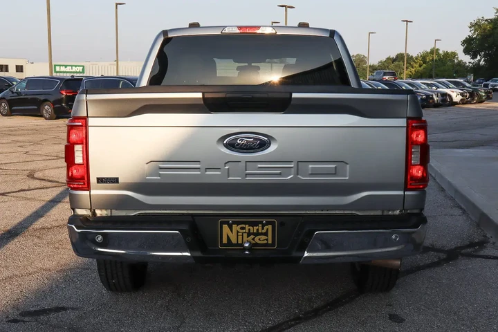 $29988 : 2023 F-150 XLT 2WD SuperCrew image 5