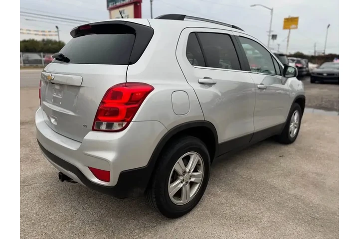 2017 CHEVROLET TRAX2017 CHEVR image 5