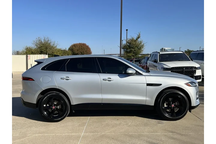 $31328 : Jaguar F-PACE 2023 AWD P250 image 9
