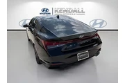 $17638 : Hyundai ELANTRA 2023 SEL 4dr thumbnail