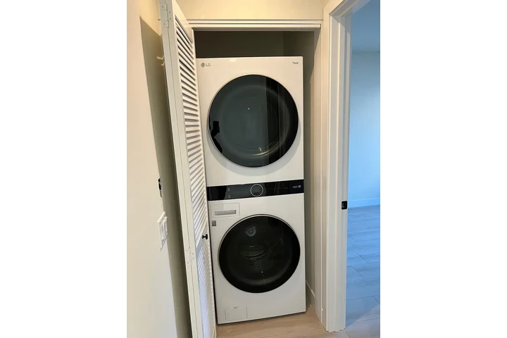 $1100 : Walnut Condición llave en mano image 2