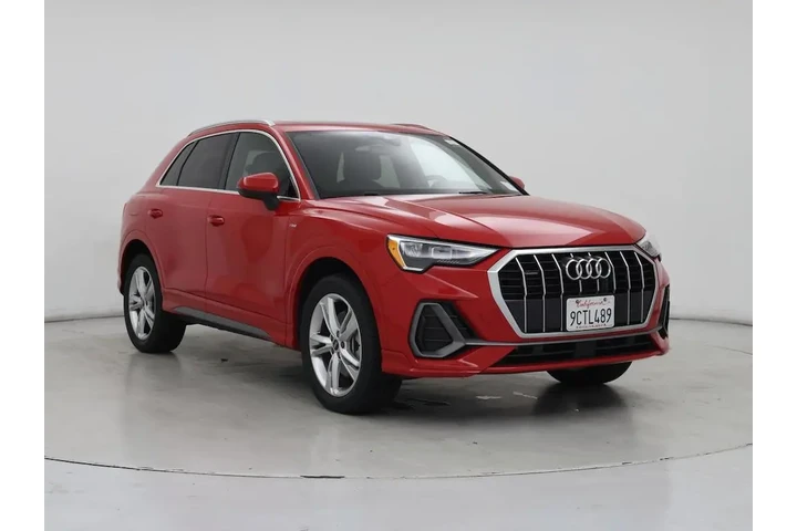 $21998 : Audi Q3 2022 AWD quattro S l image 1