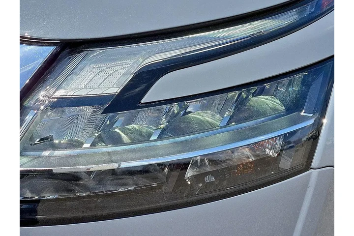 $38995 : Nissan Pathfinder 2024 Plati image 7