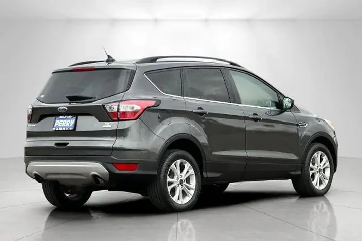 $14995 : Ford Escape 2018 SE 4dr SUV image 3