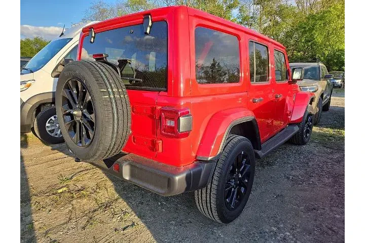 $35798 : Jeep Wrangler 2025 4x4 Sahar image 3