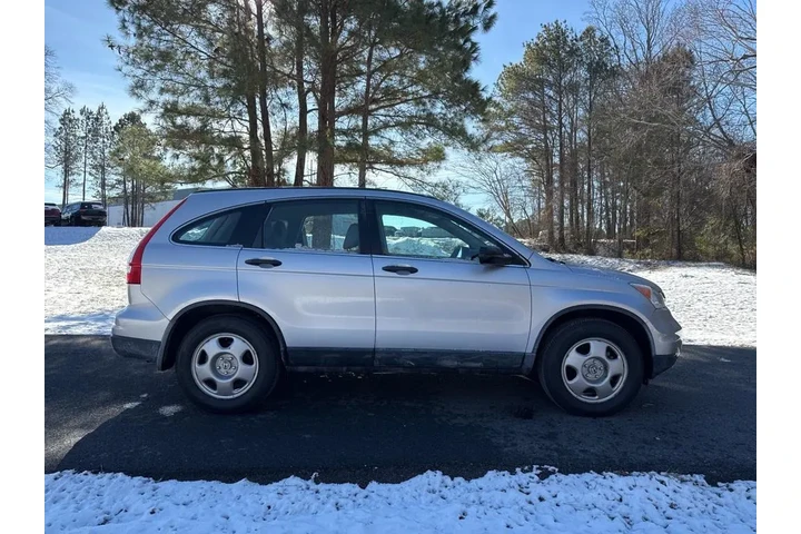 $13711 : Honda CR-V 2011 LX 4dr SUV image 4