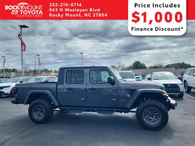 $37990 : PRE-OWNED 2021 JEEP GLADIATOR image 8