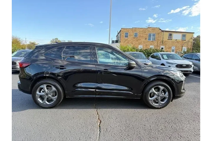 $20185 : Ford Escape 2024 ST-Line 4dr image 7