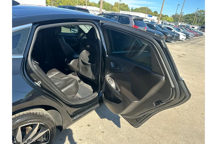 2016 Malibu 4dr Sdn LT w/1LT image 10