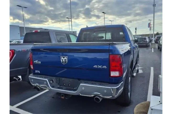 $17687 : Ram 1500 2015 4x4 SLT 4dr Cr image 9