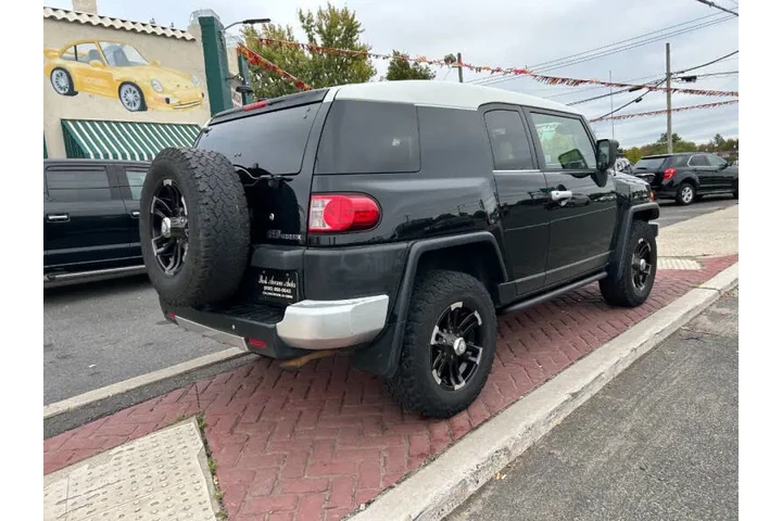 $8495 : 2007 FJ Cruiser image 4