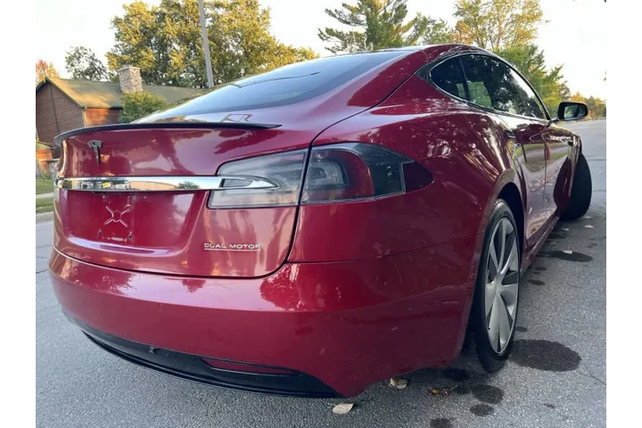 $26995 : 2020 Model S Performance image 9